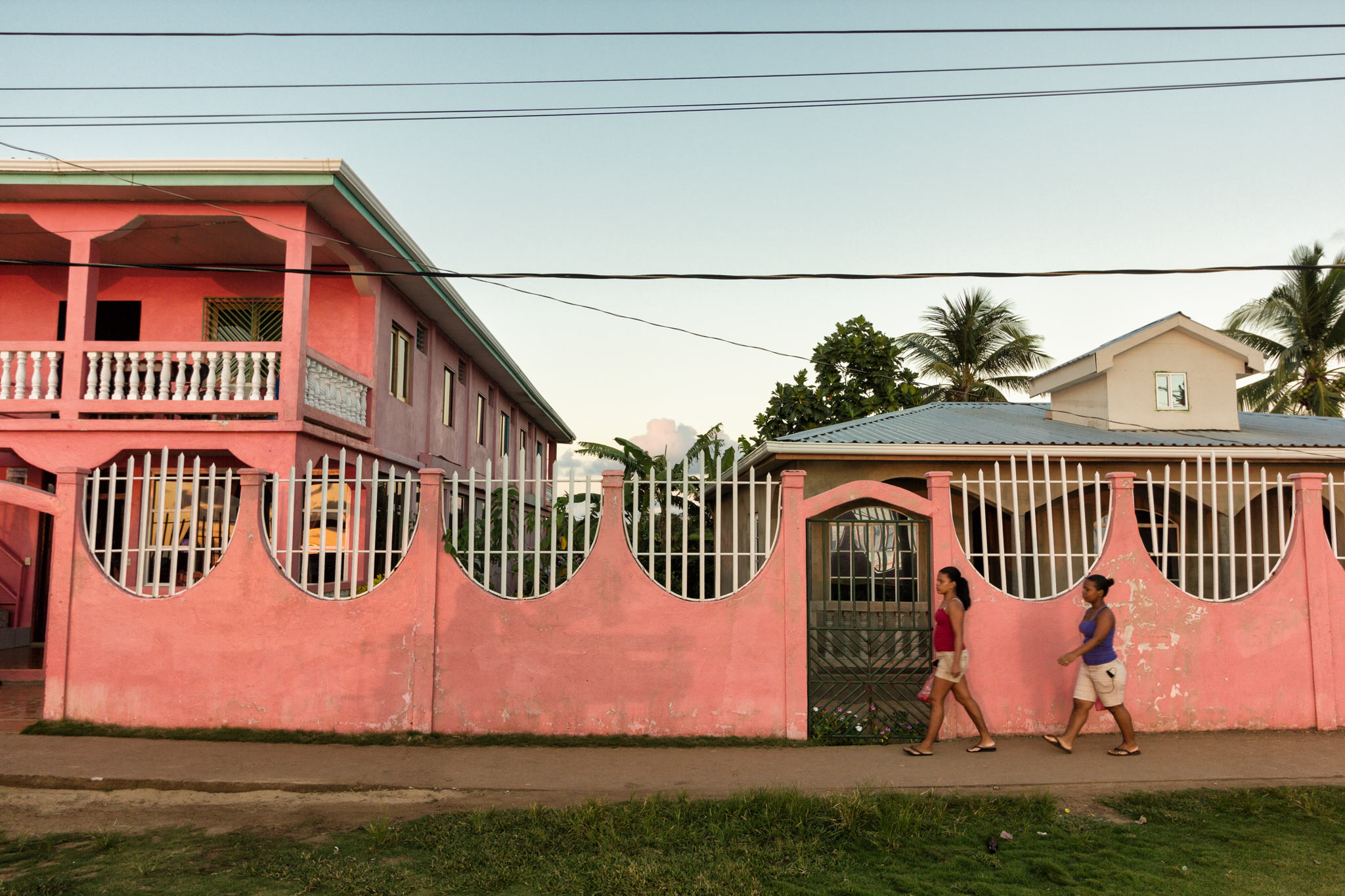 The Corn Islands are different in many ways to mainland Nicaragua. For one, most people are not of neither indian nor hispanic descent and most everyone speak english (with a thick creole accent!)